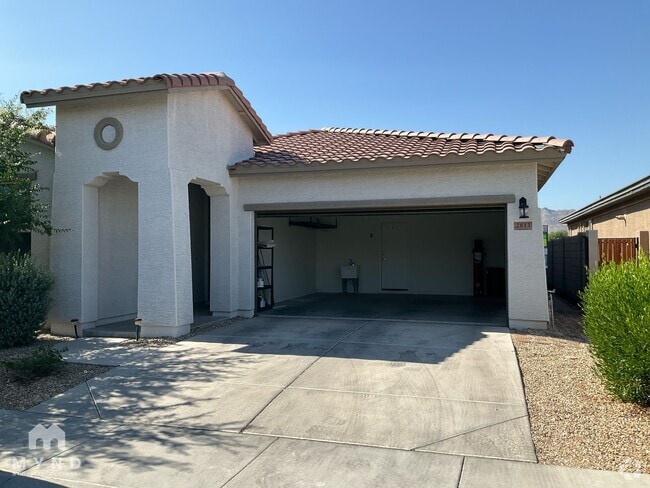 Building Photo - 2813 W Apollo Rd Rental
