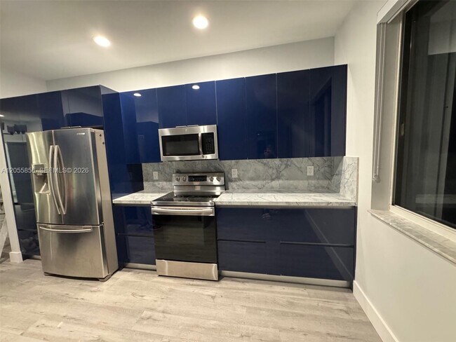 Photo - 4319 Greenbriar Ln