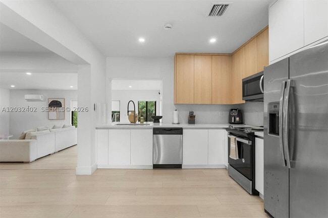 Photo - 151 NW 146th St