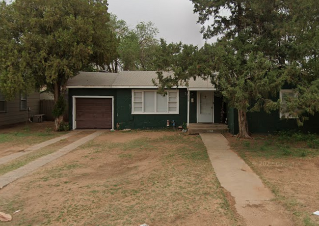 Building Photo - 1510 38th St Rental