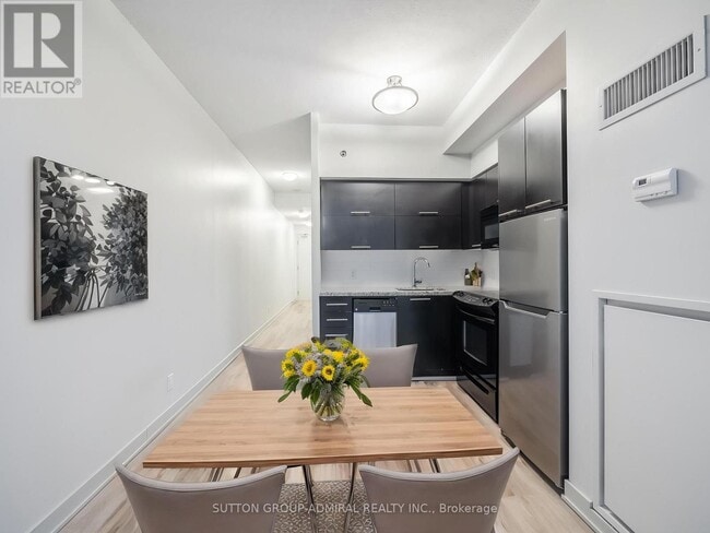 Photo - 21 Nelson St Unit 718