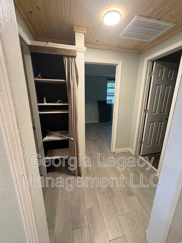 Photo - 2538 Cleveland Rd