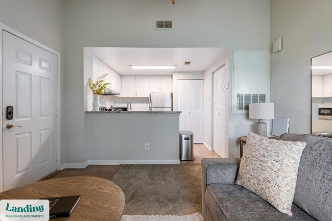 Photo - 1000 Palm Pl Dr NE Unit 1833.1411675