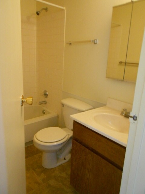 Photo - Silver Ridge Apartments