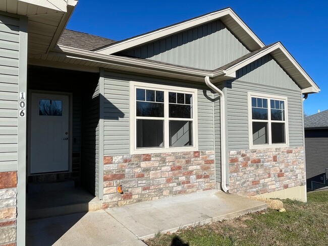 Photo - Built in 2020! 3 Bed 2 Bath w/ FENCE and UF Walk Out Basement