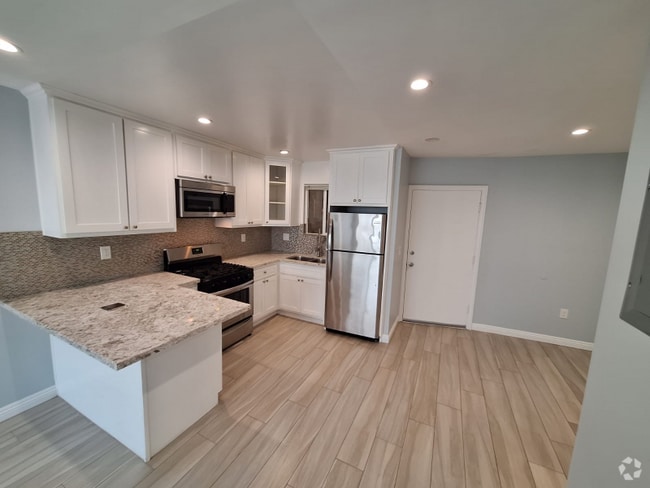 Building Photo - 4660 Kester Ave Rental