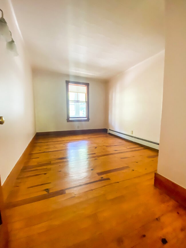 72 Mount Vernon Ave