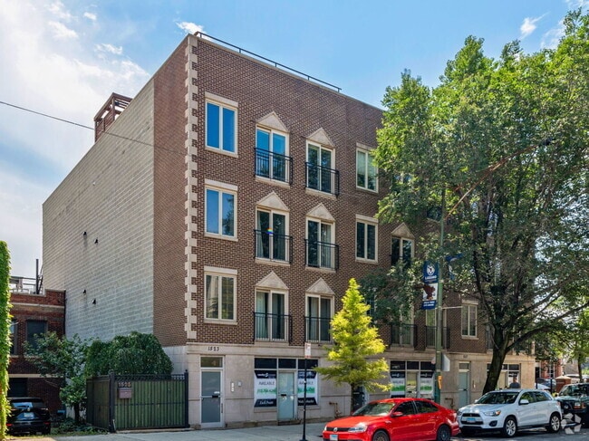 Building Photo - 1523 N Ashland Ave Unit 3 Rental