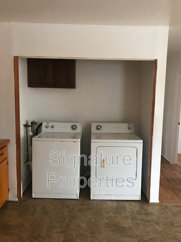 Photo - 2153 Swain Rd