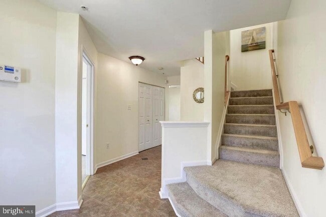 58 Millhaven Ct