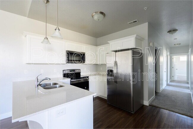 Photo - 4336 W 1850 N Unidad 1
