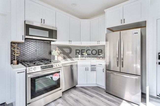 Photo - 4506 Moraga Ave Unit 2