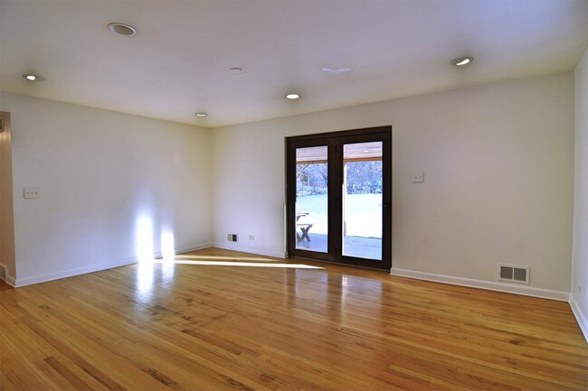 Photo - 8900 W 2nd Ave