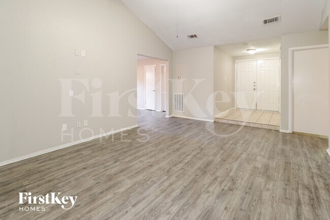 Photo - 4439 Algernon Dr