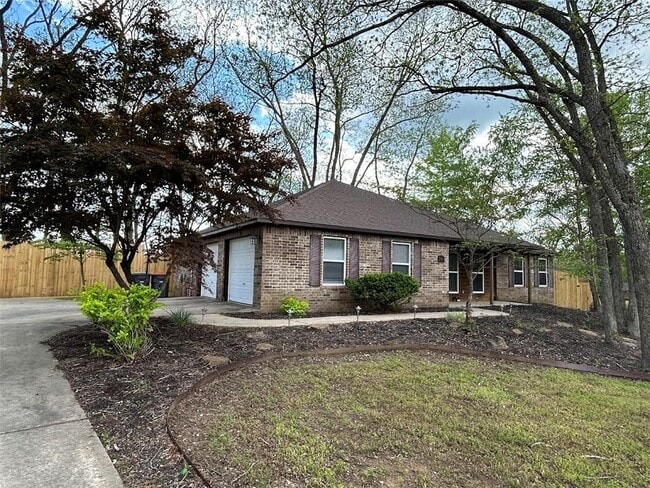 Photo - 2409 S Brandi Dr House