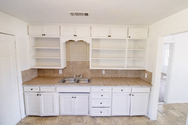 Photo - Charming 3-Bed Home in Lubbock