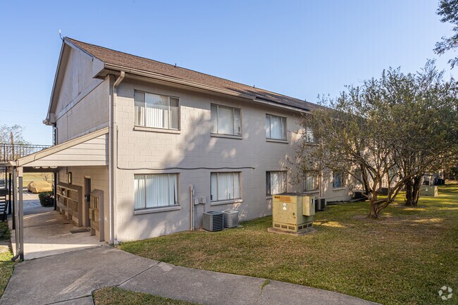 Fleur Apartments