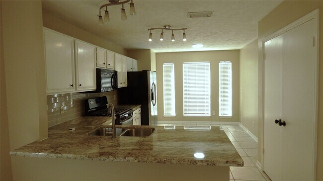 Photo - 14715 Cypress Green Dr