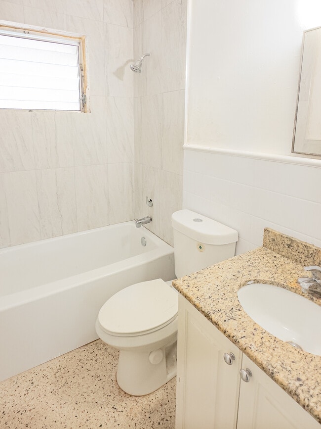 Photo - 1605 NE 126 Street Unit 506