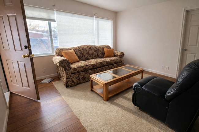 Photo - 333 E 300 N Unit Rooms for Rent