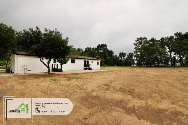 Photo - 22190 Vallotton Ln