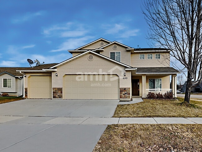 Building Photo - 220 Archer Rd