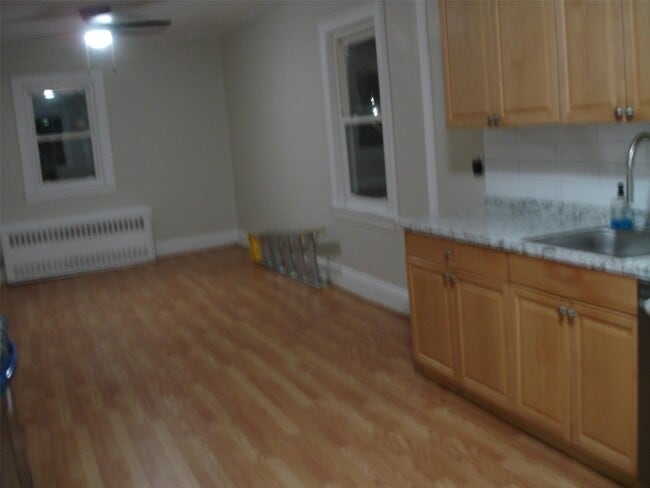 Photo - 25 Milford Pl Apartment