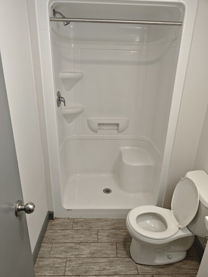 Photo - 258A-258A Sunview St