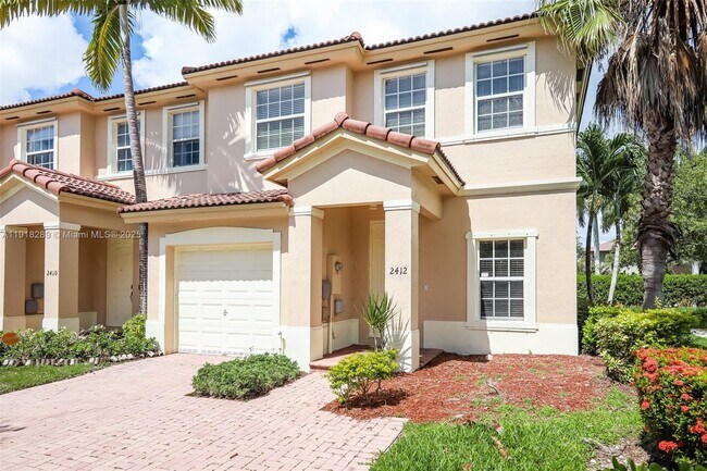 Photo - 2412 NE 41st Pl