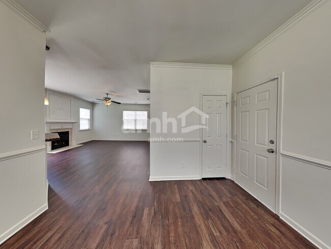 Photo - 10922 Adelaide Ct