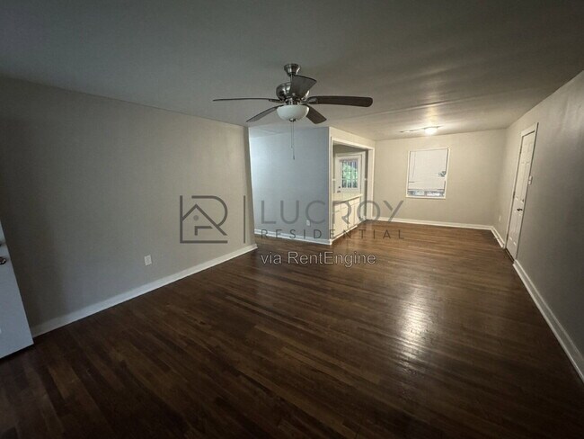 Photo - 2364 Coronet Pl