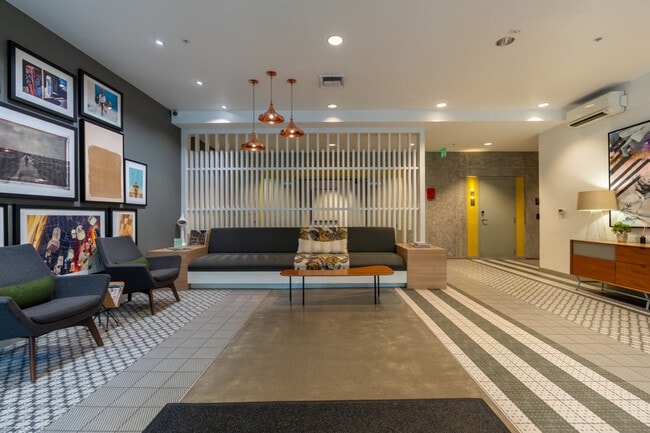 Photo - 2207 E Union St Unit ID1364268P