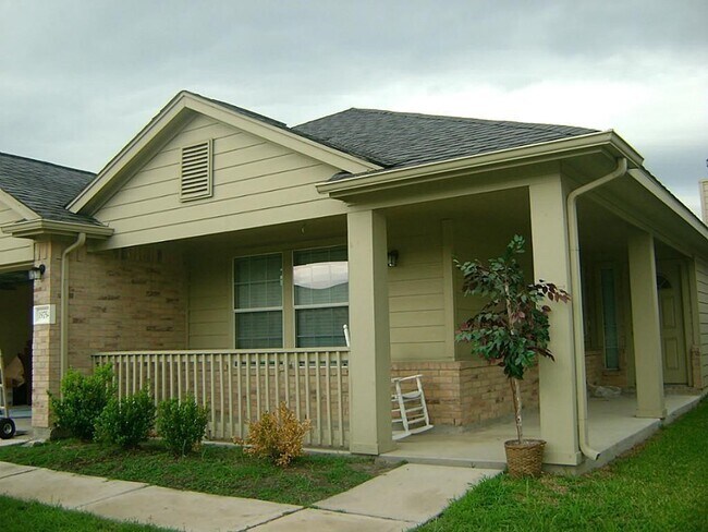 19754 Cozy Cabbin Dr