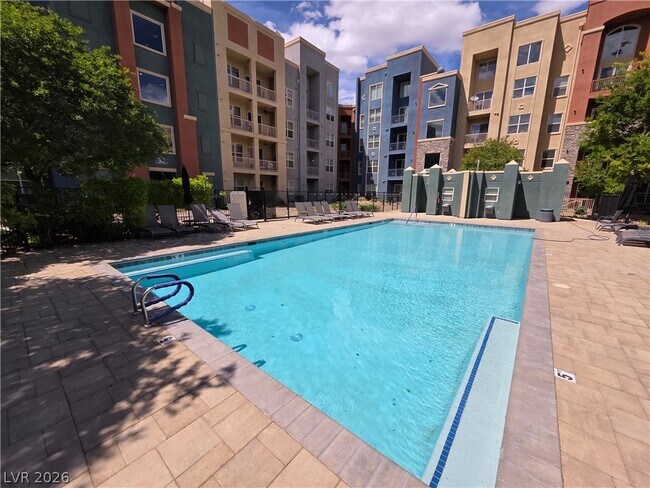 Photo - 62 E Serene Ave Unidad 225