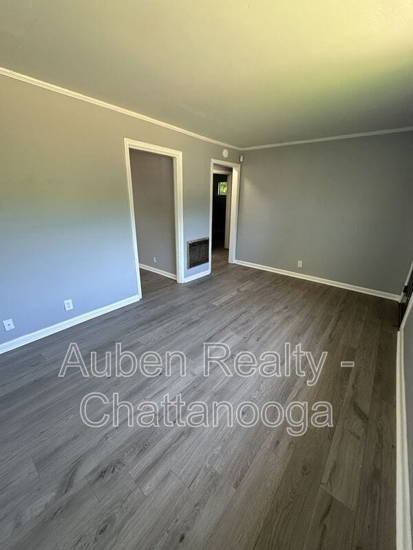 Photo - 2006 Milne St