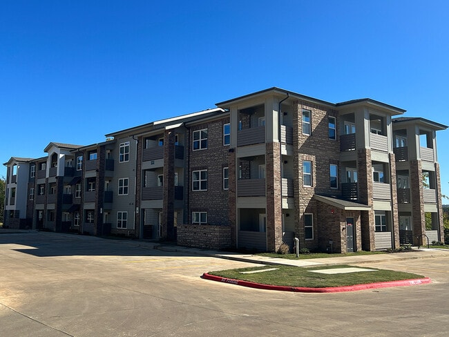 Vantage Center North