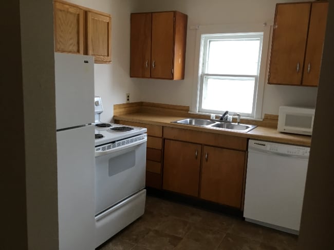 Photo - 458 3rd St NE Unidad 3