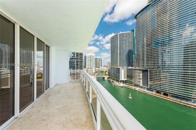 Photo - 901 Brickell Key Blvd Unit 2006