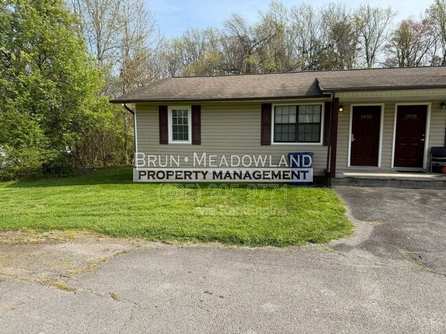 Building Photo - 1930 Lovell Rd