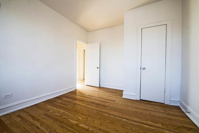 Photo - 7800-06 S Morgan