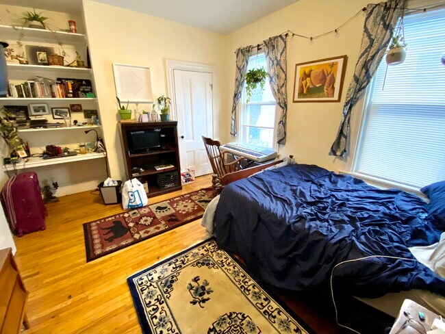Photo - 3 Oswald St Unit 3