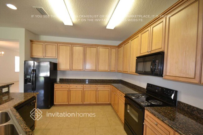 Photo - 3320 Pino Ave