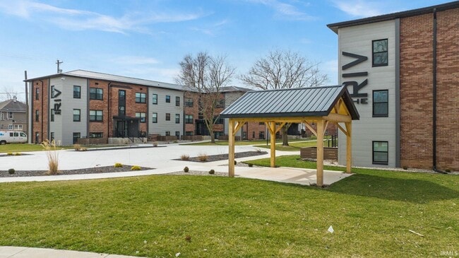 Photo - 1823 Griswold Dr