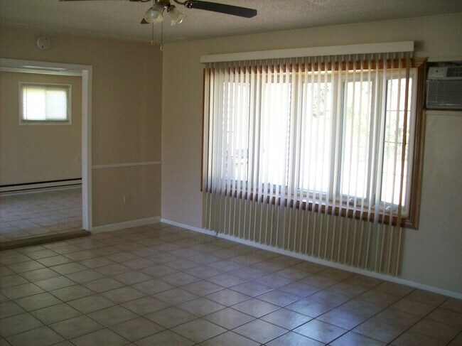 Photo - 75 Baldwin Ln