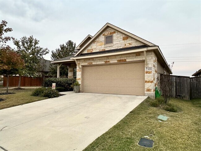 Photo - 404 Blue Waterleaf Ln