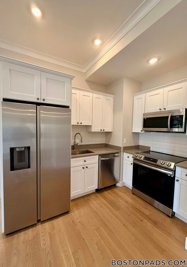 Photo - 16-18 Highgate St. Unidad 102