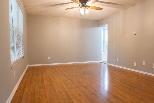 Photo - 3125 Tromley Ct