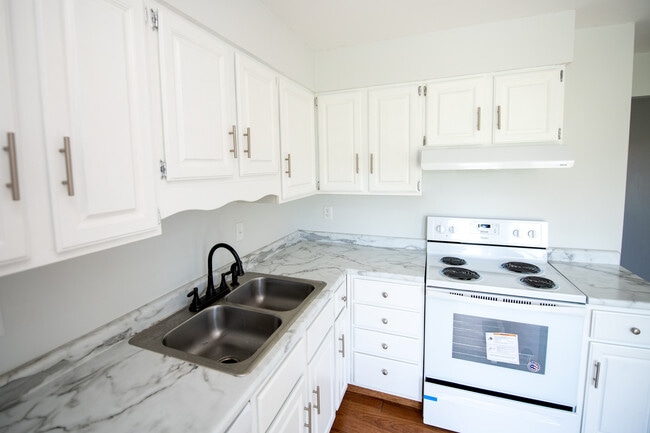 Photo - 152 Pierre Pl Unit 152