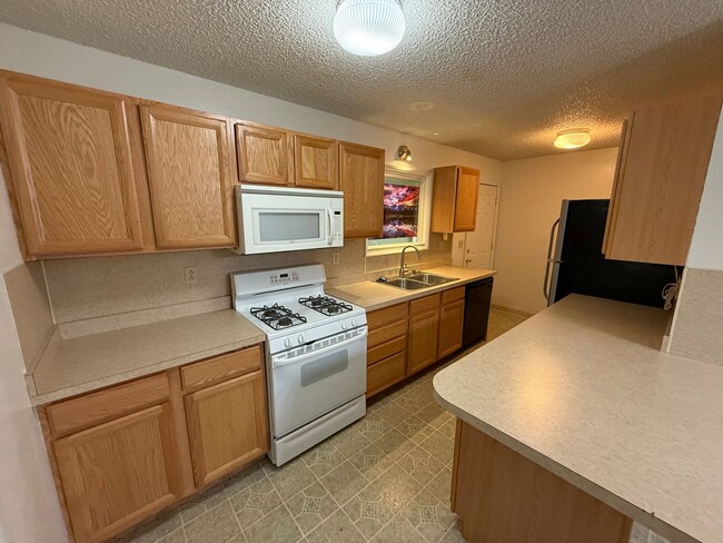 Photo - 6949 Windsor Pl