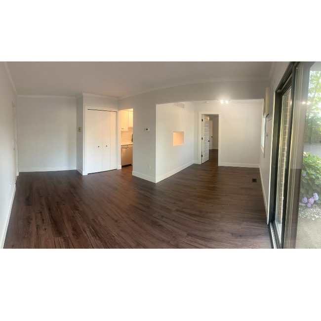 Building Photo - 1280 Dewey St Rental